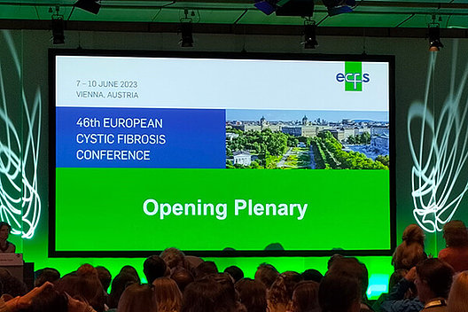 Blick ins Eröffnungs-Plenum bei der ECFS-Konferenz in Wien