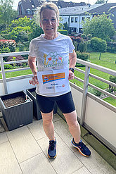 Läuferin mit muko.move-Startnummer
