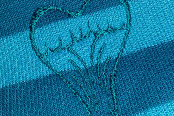 Halstuch mit Logo - ein tolles Beispiel für ein Charity-Produkt